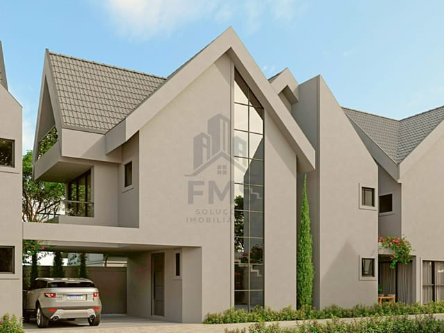 Casa com 272m² 4 quartos e 5 banheiros, à venda, no bairro Ahú em Curitiba