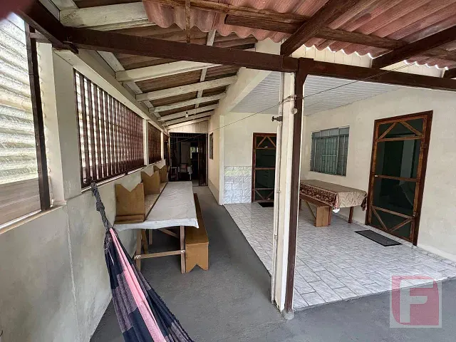 Casa 3 quartos e 2 banheiros, à venda, no bairro Rainha em Itapoá