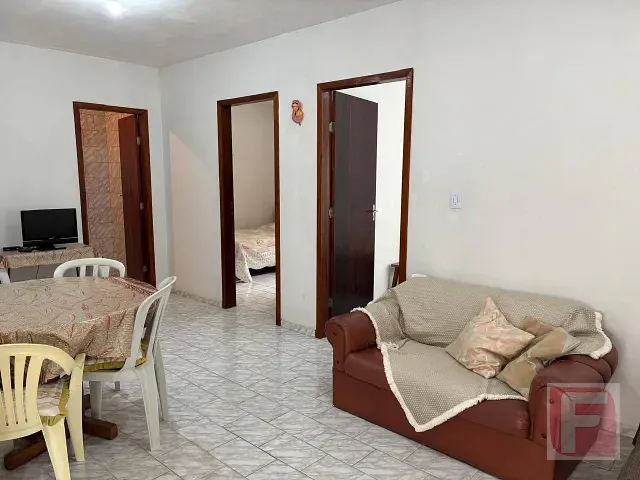 Casa 3 quartos e 2 banheiros, à venda, no bairro Rainha em Itapoá