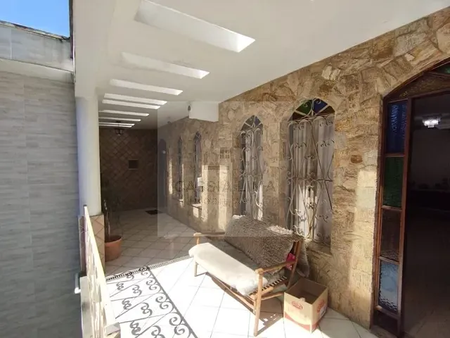 Casa com 254m² 6 quartos e 2 banheiros, à venda, no bairro Cidade Mãe do Céu em São Paulo