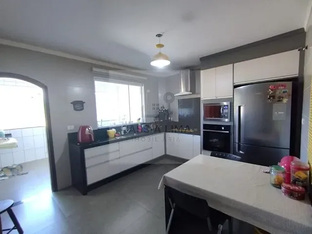 Casa com 254m² 6 quartos e 2 banheiros, à venda, no bairro Cidade Mãe do Céu em São Paulo