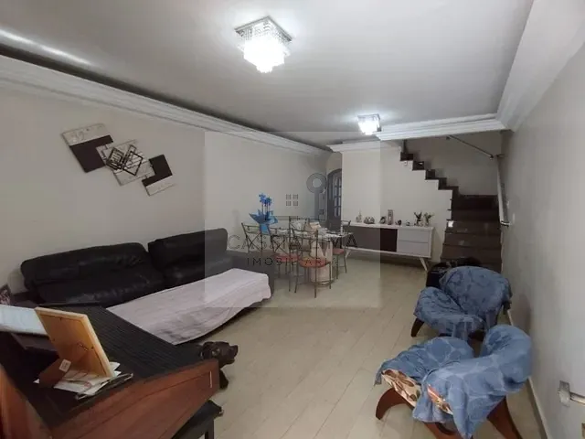 Casa com 254m² 6 quartos e 2 banheiros, à venda, no bairro Cidade Mãe do Céu em São Paulo