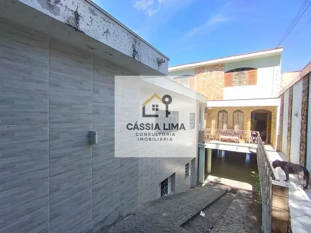 Casa com 254m² 6 quartos e 2 banheiros, à venda, no bairro Cidade Mãe do Céu em São Paulo