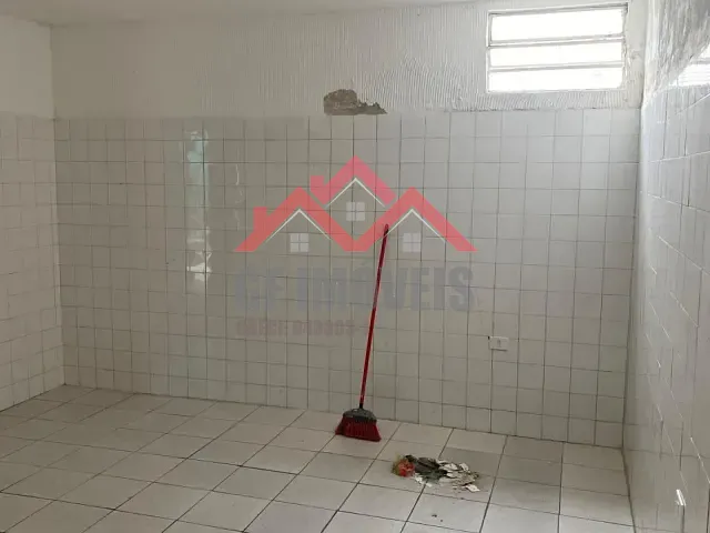 Casa 1 quarto e 1 banheiro, para alugar, no bairro Parque Regina em São Paulo