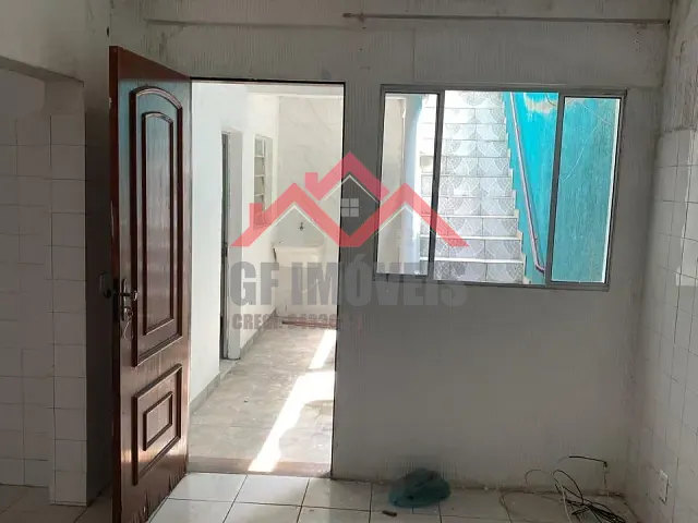 Casa 1 quarto e 1 banheiro, para alugar, no bairro Parque Regina em São Paulo
