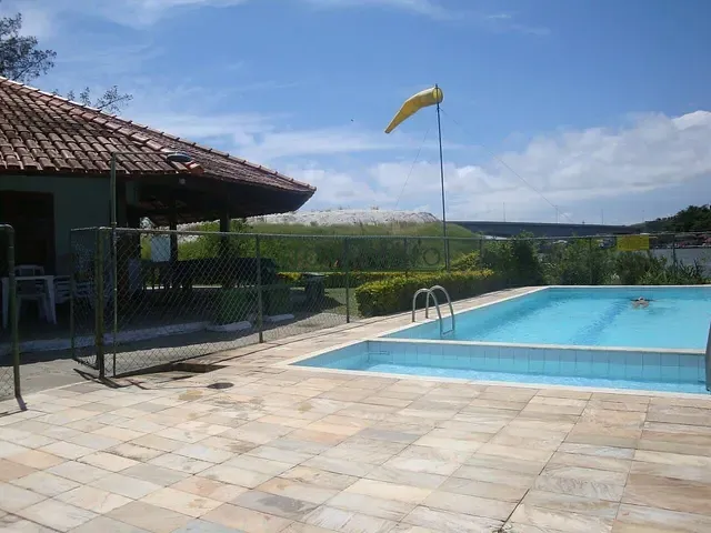 Casa 4 quartos e 2 banheiros, à venda, no bairro Praia do Siqueira em Cabo Frio