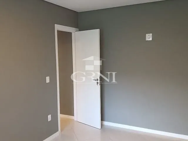 Casa com 160m² 2 quartos e 1 banheiro, à venda, no bairro Marechal Hermes em Rio de Janeiro