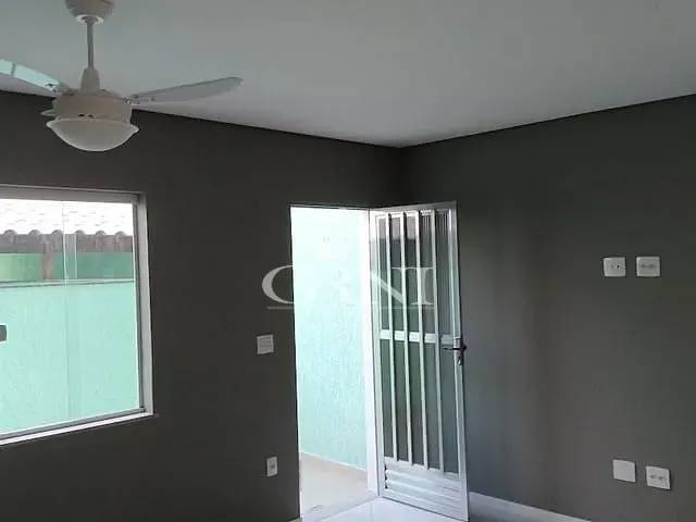 Casa com 160m² 2 quartos e 1 banheiro, à venda, no bairro Marechal Hermes em Rio de Janeiro