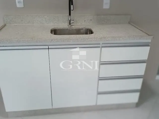 Casa com 160m² 2 quartos e 1 banheiro, à venda, no bairro Marechal Hermes em Rio de Janeiro