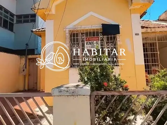 Casa 2 quartos e 1 banheiro, à venda, no bairro Centro em Corumbá