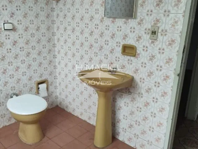 Casa com 250m² 3 quartos e 1 banheiro, à venda, no bairro Jardim Eulina em Campinas