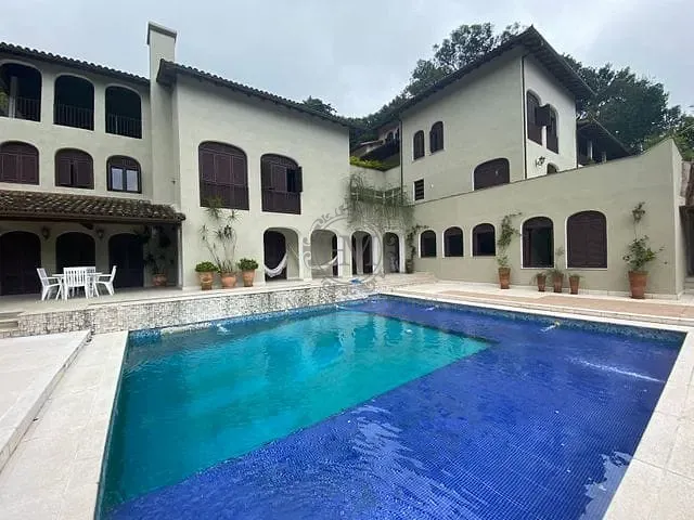 Casa com 1000m² 11 quartos e 14 banheiros, à venda, no bairro Gávea em Rio de Janeiro