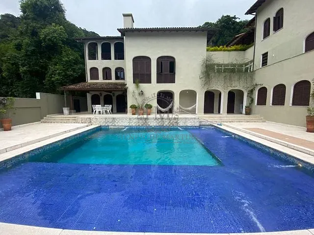 Casa com 1000m² 11 quartos e 14 banheiros, à venda, no bairro Gávea em Rio de Janeiro