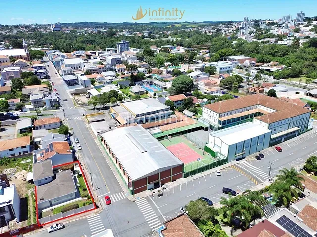 Casa 5 quartos e 4 banheiros, à venda, no bairro Centro em Rio Negro