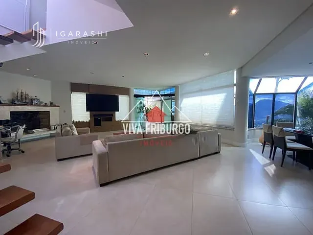 Casa com 1095m² 3 quartos e 4 banheiros, à venda, no bairro Braunes em Nova Friburgo