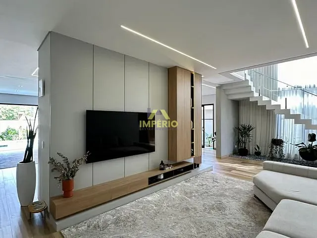 Casa com 417m² 3 quartos e 4 banheiros, à venda, no bairro Portal dos Bandeirantes Salto em Salto