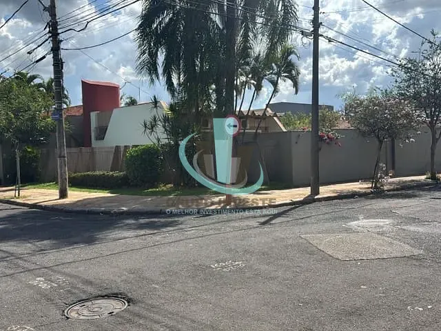 Casa com 762m² 3 quartos e 3 banheiros, à venda, no bairro VILA HARMONIA em ARARAQUARA