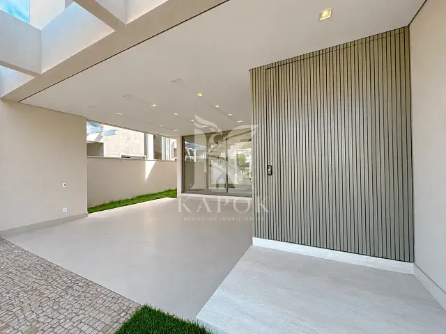 Casa com 600m² 5 quartos e 6 banheiros, à venda, no bairro Jardim América em Paulínia