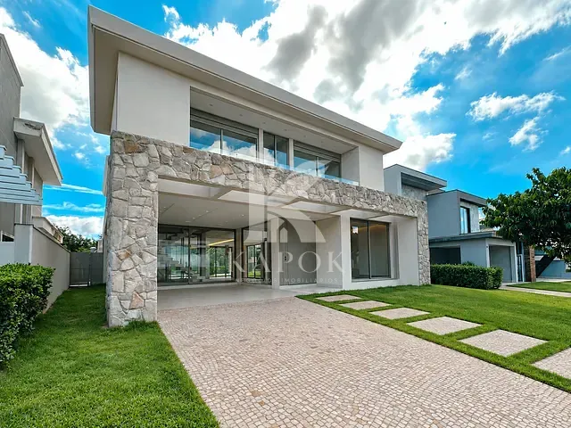 Casa com 600m² 5 quartos e 6 banheiros, à venda, no bairro Jardim América em Paulínia