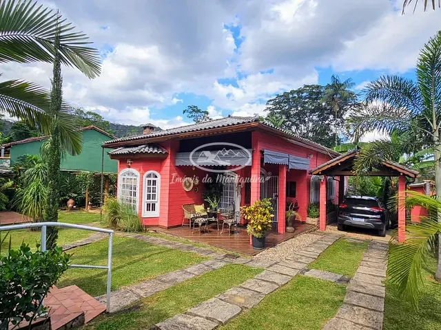 Casa com 600m² 3 quartos e 2 banheiros, à venda, no bairro Fazendinha (Penedo) em Itatiaia