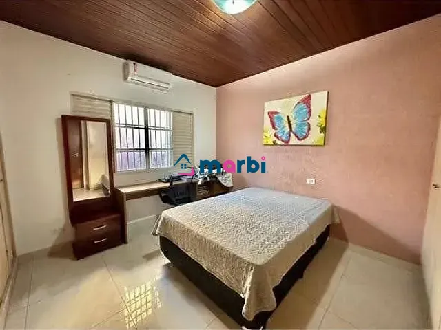 Casa com 376m² 4 quartos e 3 banheiros, à venda, no bairro Centro em Americana