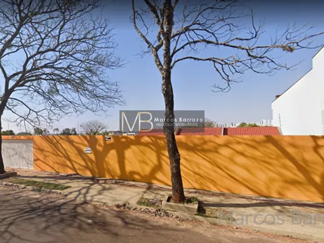 Casa com 484m², à venda, no bairro Alpes em Londrina