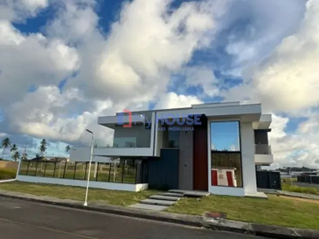 Casa com 502m² 4 quartos e 5 banheiros, à venda, no bairro Nossa Senhora da Vitória em Ilhéus