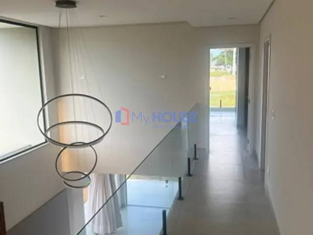 Casa com 502m² 4 quartos e 5 banheiros, à venda, no bairro Nossa Senhora da Vitória em Ilhéus