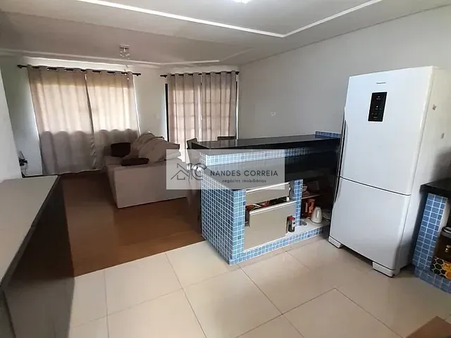 Casa com 1320m² 3 quartos e 2 banheiros, à venda, no bairro Estância Cabral em Cambé