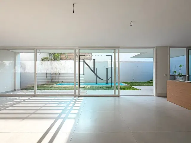 Casa com 427m² 4 quartos e 6 banheiros, à venda, no bairro Campo Belo em São Paulo