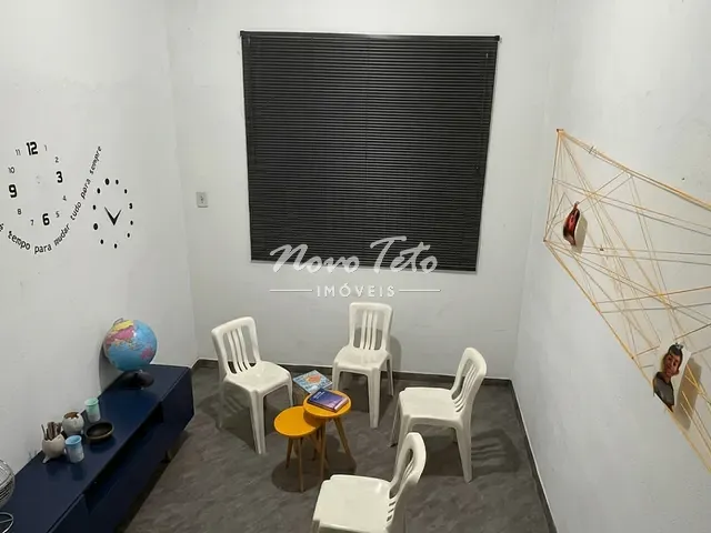 Casa 2 quartos e 2 banheiros, à venda, no bairro Jardim Santa Inês I em São José dos Campos