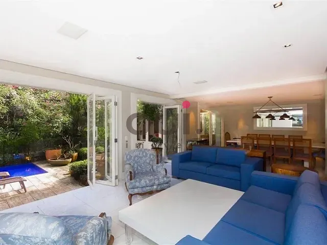 Casa com 316m² 3 quartos e 5 banheiros, à venda, no bairro Cidade Jardim em São Paulo