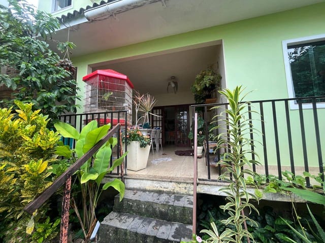 Casa com 260m² 5 quartos e 5 banheiros, à venda, no bairro Vargem Pequena em Rio de Janeiro