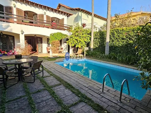 Casa com 420m² 4 quartos e 4 banheiros, à venda, no bairro Vila Madalena em São Paulo