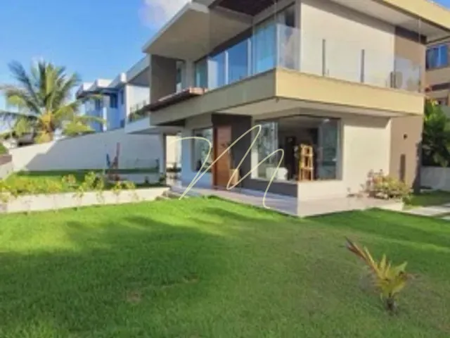 Casa com 600m² 3 quartos e 2 banheiros, à venda ou para alugar, no bairro Nossa Senhora da Vitória em Ilhéus