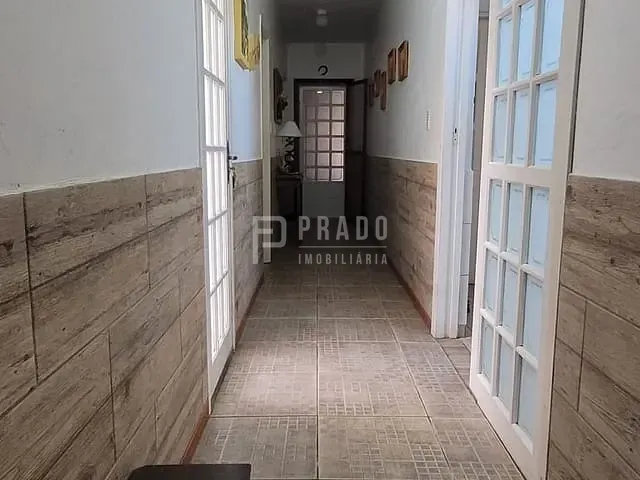 Casa 3 quartos e 3 banheiros, à venda, no bairro Umuharama em Pelotas