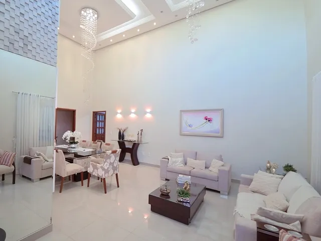 Casa 3 quartos e 4 banheiros, à venda, no bairro Setor Habitacional Vicente Pires em Brasília