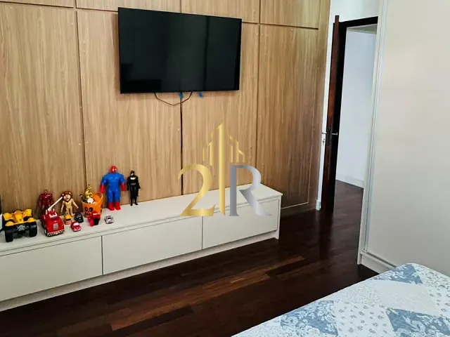 Casa com 200m² 3 quartos e 3 banheiros, à venda, no bairro Cidade Dutra em São Paulo