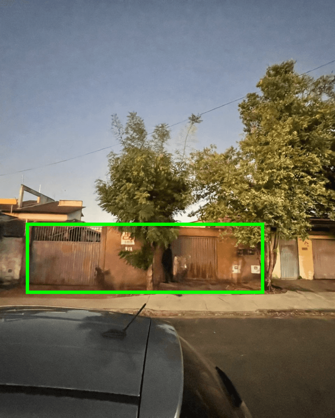 Casa à venda com 4 quartos, 360m² - Foto 1