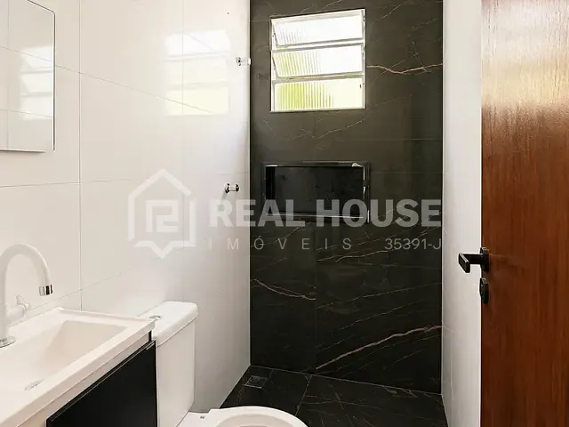Casa com 144m² 2 quartos e 2 banheiros, à venda, no bairro Jardim Botucatu em Sorocaba
