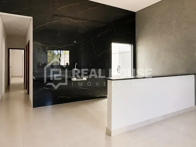 Casa com 144m² 2 quartos e 2 banheiros, à venda, no bairro Jardim Botucatu em Sorocaba