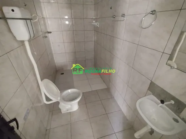 Casa com 60m², para alugar, no bairro Todos os Santos em Teresina