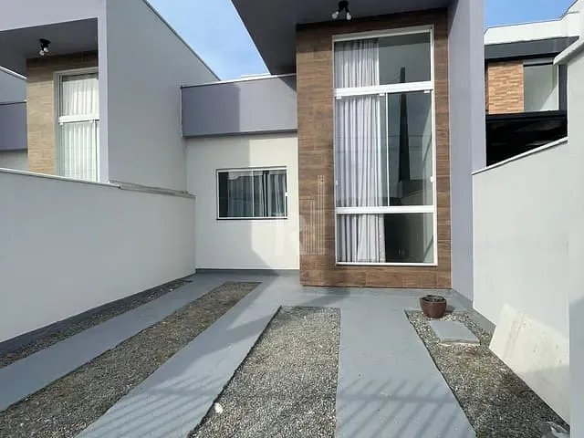 Casa com 63m² 2 quartos e 1 banheiro, à venda, no bairro Areias em Tijucas