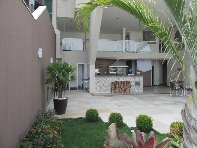 Casa 5 quartos e 6 banheiros, para alugar, no bairro Paquetá em Belo Horizonte