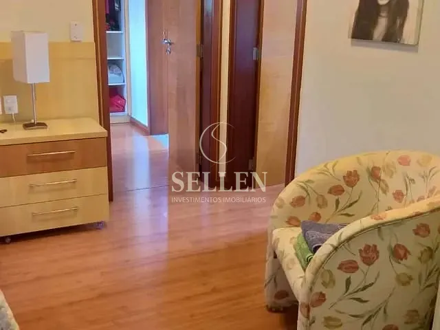 Casa com 1470m² 4 quartos e 4 banheiros, à venda, no bairro Praia das Taquaras em Balneário Camboriú