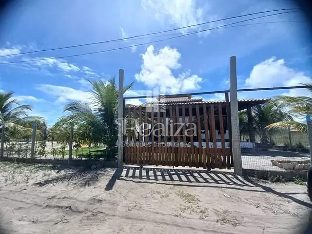 Casa com 2m² 3 quartos e 3 banheiros, à venda, no bairro Taipu de fora em Maraú