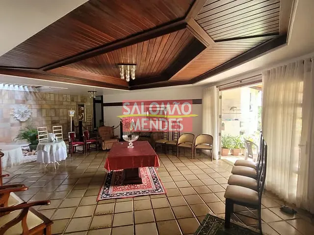 Casa com 980m², à venda, no bairro Batista Campos em Belém