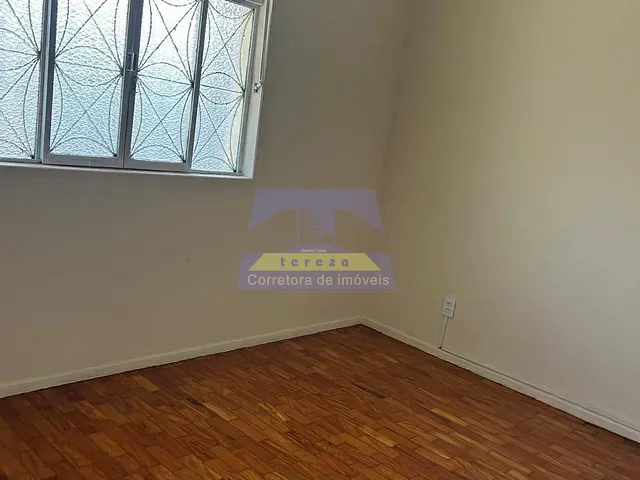 Casa 6 quartos e 2 banheiros, à venda, no bairro Amazonas em Itabira