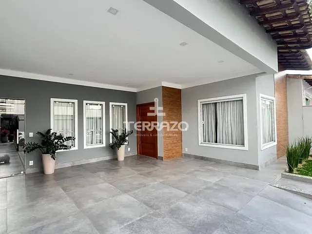 Casa com 250m² 3 quartos e 2 banheiros, à venda, no bairro Marina Godoy em Volta Redonda