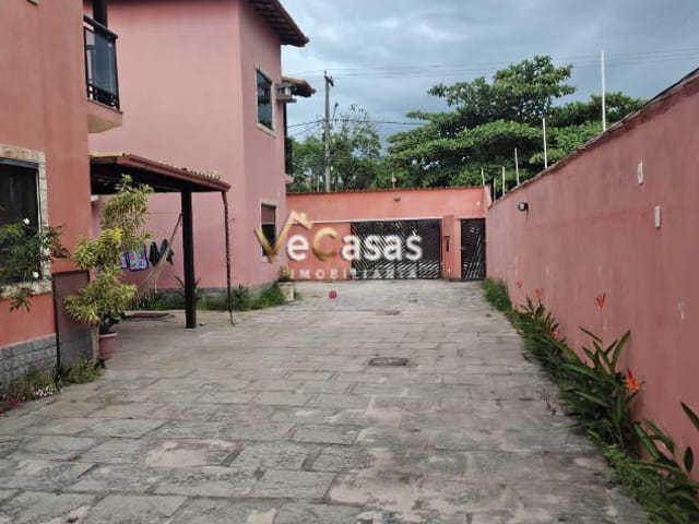 Casa com 370m² 2 quartos e 2 banheiros, à venda ou para alugar, no bairro Floresta das Gaivotas em Rio das Ostras